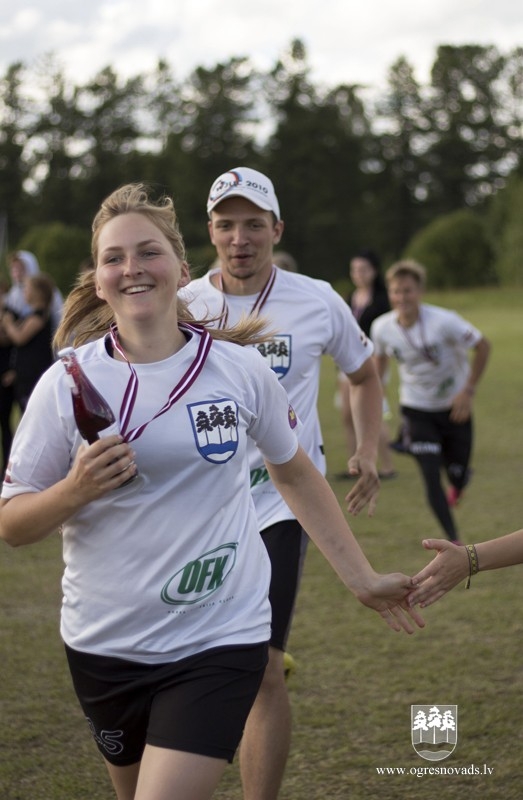 Ogres Frisbija kluba komandai trešais Latvijas vicečempiones tituls