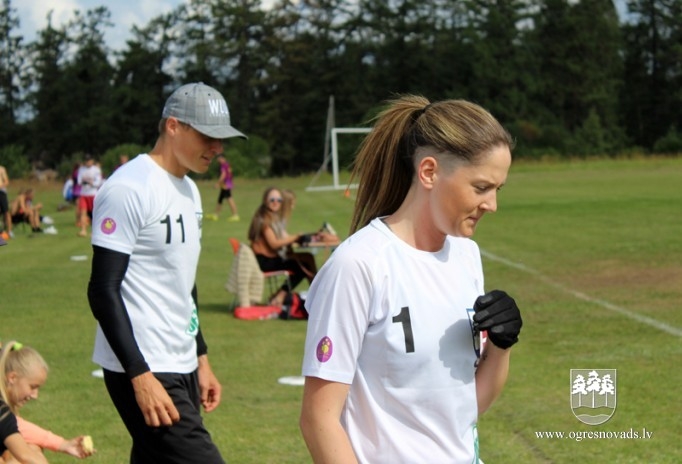 Ogres Frisbija kluba komandai trešais Latvijas vicečempiones tituls