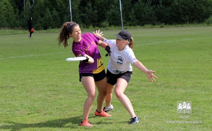 Ogres Frisbija kluba komandai trešais Latvijas vicečempiones tituls