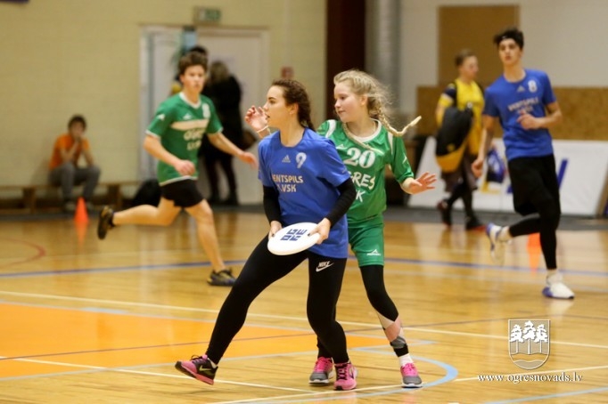 Ogres 1. vidusskolas frisbijistiem – Latvijas čempionāta bronza
