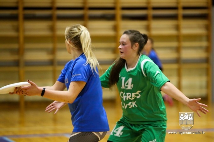 Ogres 1. vidusskolas frisbijistiem – Latvijas čempionāta bronza