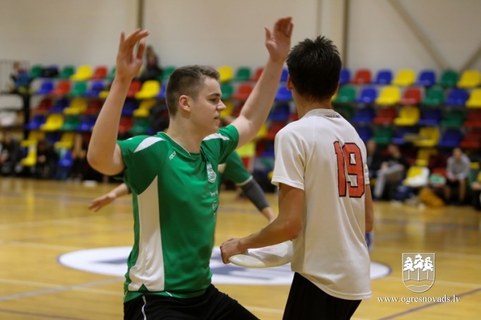 Ogres 1. vidusskolas frisbijistiem – Latvijas čempionāta bronza