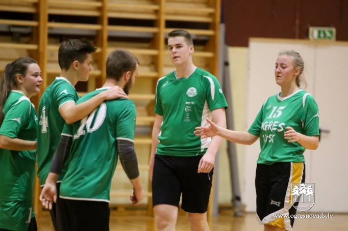 Ogres 1. vidusskolas frisbijistiem – Latvijas čempionāta bronza