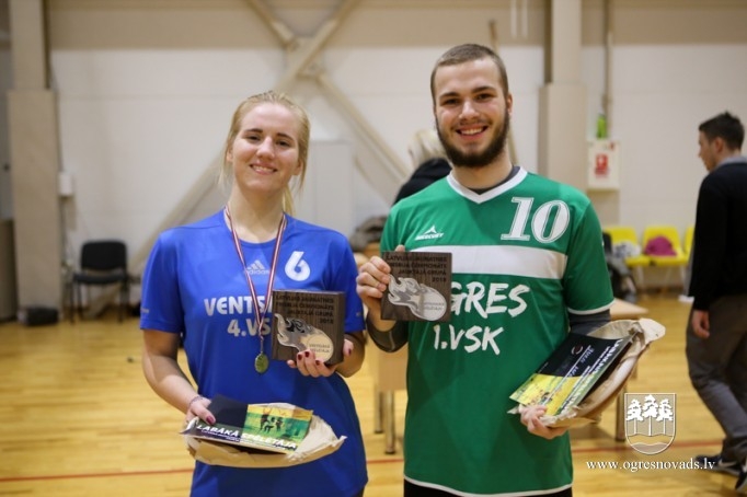 Ogres 1. vidusskolas frisbijistiem – Latvijas čempionāta bronza