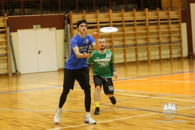 Ogres 1. vidusskolas frisbijistiem – Latvijas čempionāta bronza
