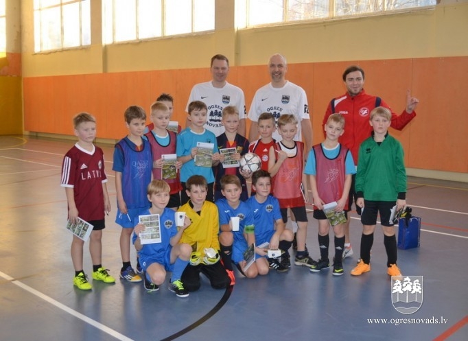 Top jaunas futbola zvaigznes