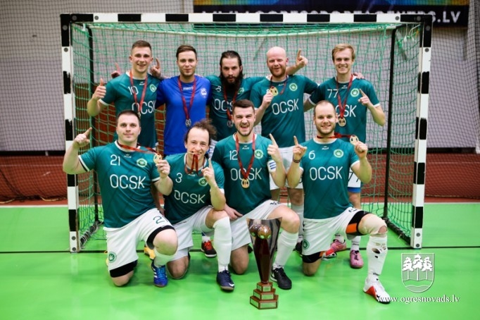 Ogresgala “OCSK” kā pirmā iegūst ceļojošo Rubīna kausu