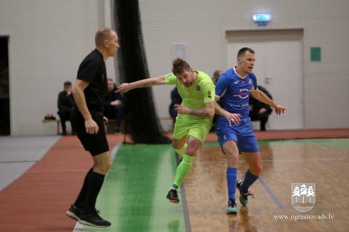 "Ogres NSC" ar godu izstājas no cīņas par Kausu