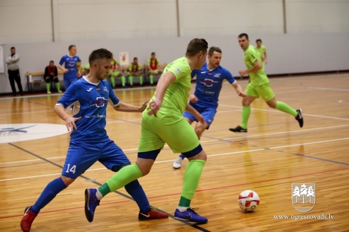 "Ogres NSC" ar godu izstājas no cīņas par Kausu