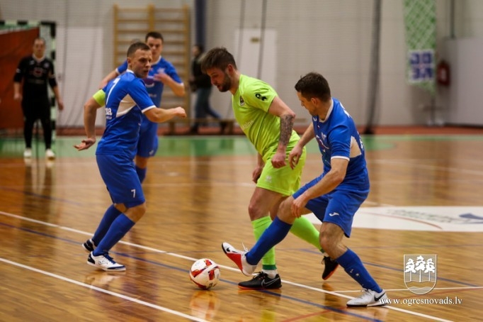"Ogres NSC" ar godu izstājas no cīņas par Kausu