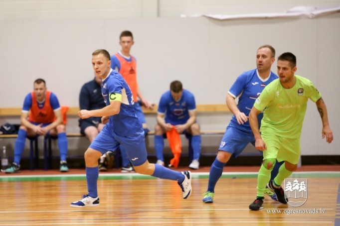 "Ogres NSC" ar godu izstājas no cīņas par Kausu