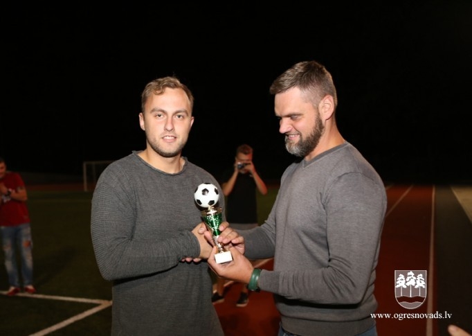 Futbola čempionāta laureātes – “OCSK”, “Deppo” un “Streka”