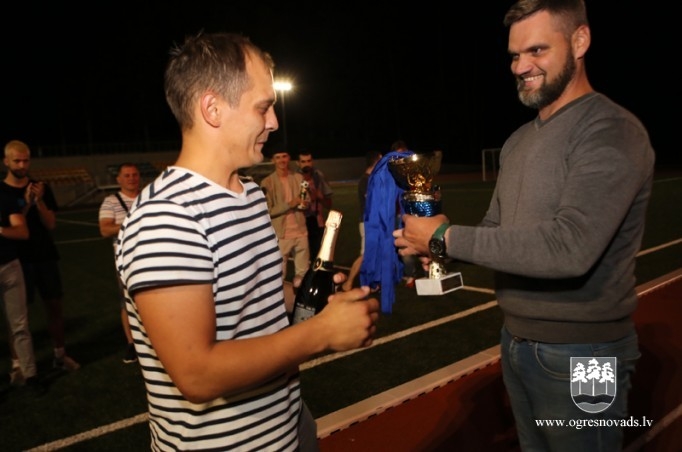 Futbola čempionāta laureātes – “OCSK”, “Deppo” un “Streka”