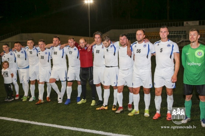 Ogres čempionāta laureātes – “Streka”, “Dinamo Ogre” un “Techniba”