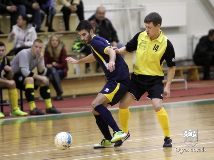 "FK Ogre/Cerber 02" uzņems vicečempionus