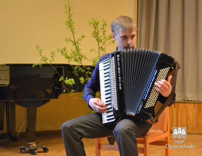 Ogres Mūzikas skolas "Gada balva 2015"
