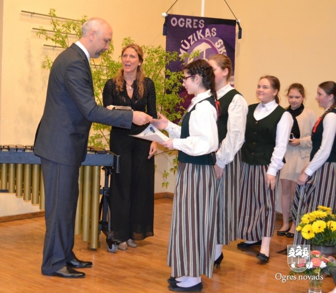 Ogres Mūzikas skolas "Gada balva 2015"