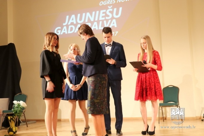 Godina Ogres novada Jauniešu Gada balvas ieguvējus