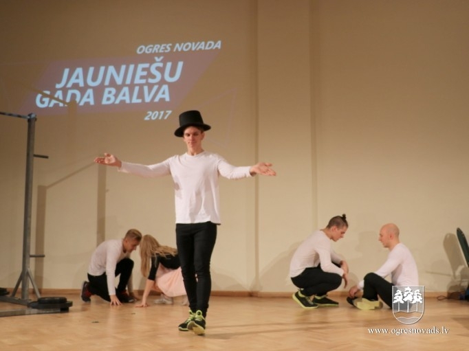 Godina Ogres novada Jauniešu Gada balvas ieguvējus