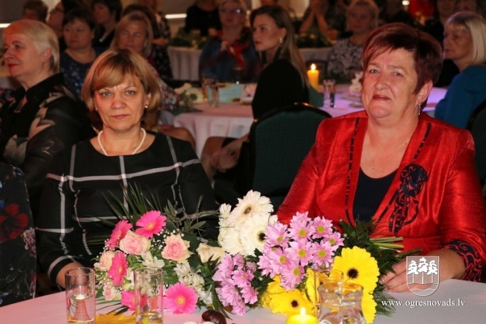 Labākie pedagogi saņem balvu “Gada Skolotājs 2016”