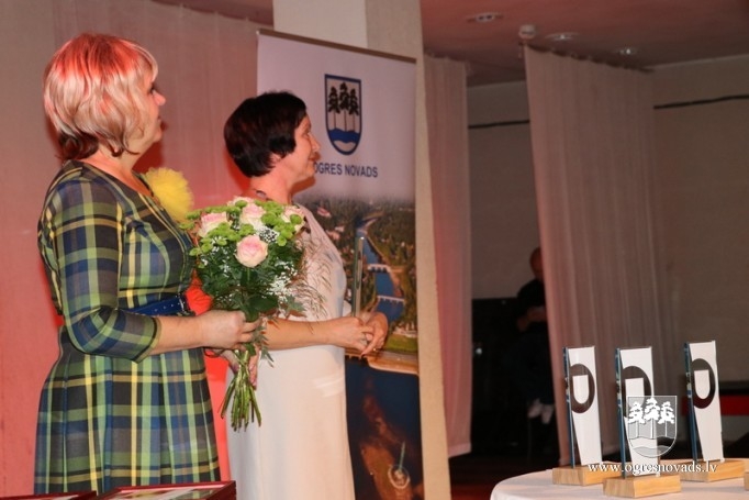 Labākie pedagogi saņem balvu “Gada Skolotājs 2016”