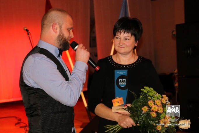 Labākie pedagogi saņem balvu “Gada Skolotājs 2016”