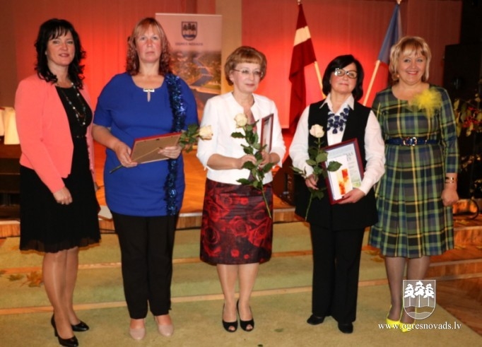 Labākie pedagogi saņem balvu “Gada Skolotājs 2016”