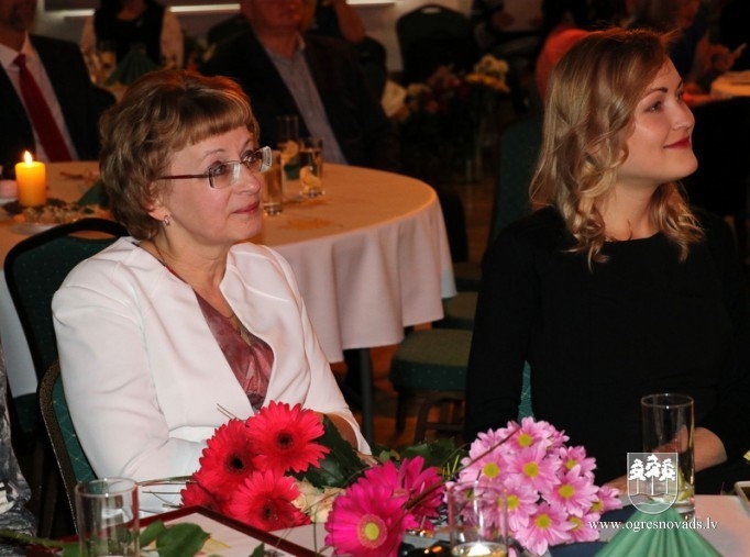 Labākie pedagogi saņem balvu “Gada Skolotājs 2016”