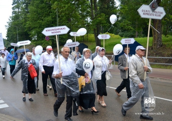Svētku trešā diena noslēdzas ar gājienu un koncertu