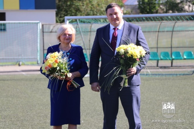 Zinību diena Ogres skolās