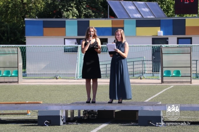 Zinību diena Ogres skolās