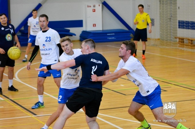 "Ogre/Miandum" izcīna Rīgas čempionāta bronzu