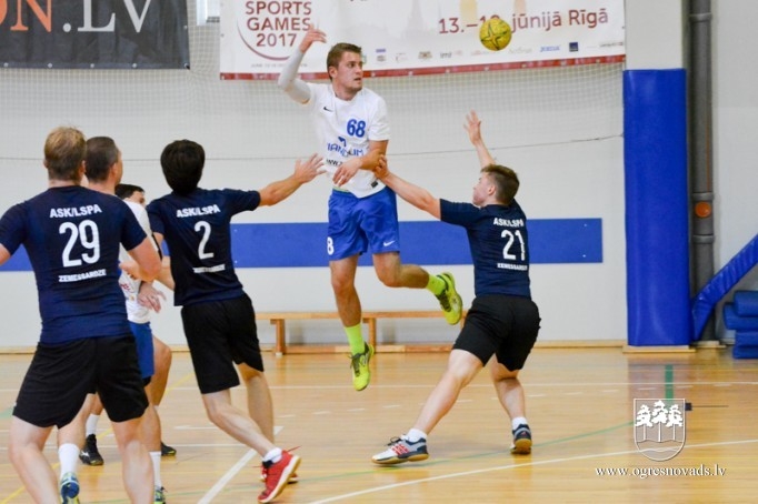 "Ogre/Miandum" izcīna Rīgas čempionāta bronzu