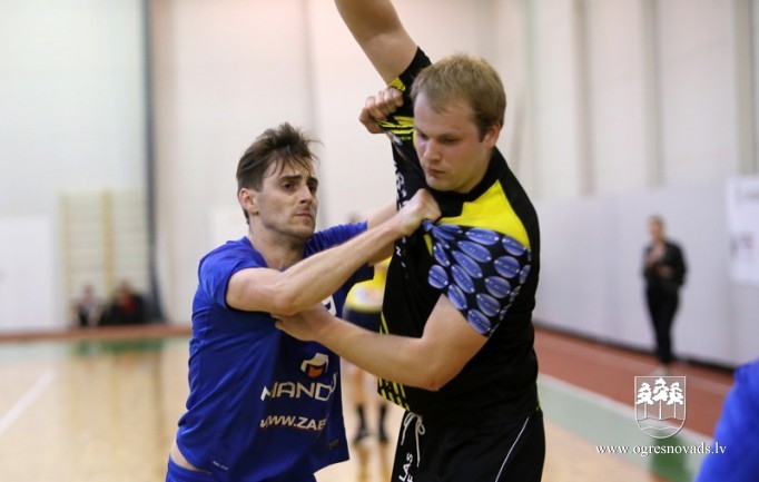 Ogres handbolistiem Latvijas čempionāta bronza