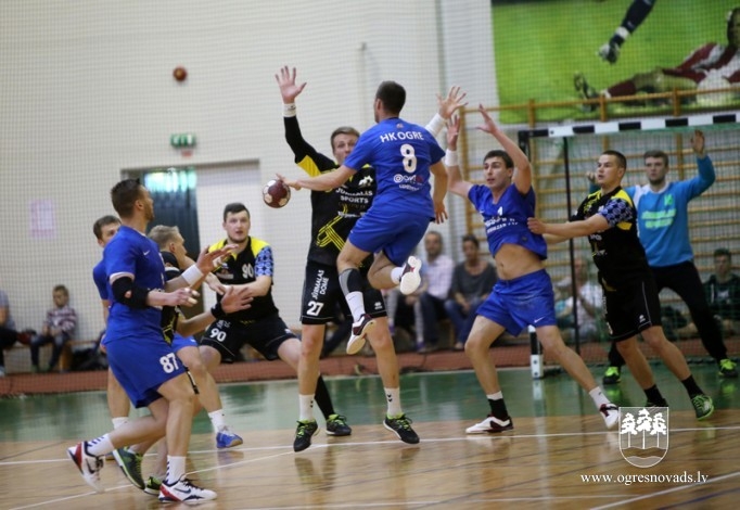Ogres handbolistiem Latvijas čempionāta bronza