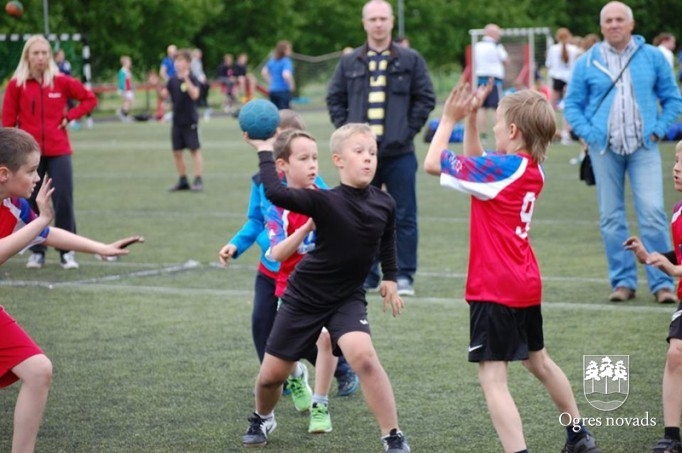 Jaunajiem Ogres handbolistiem sudrabs Tallinā