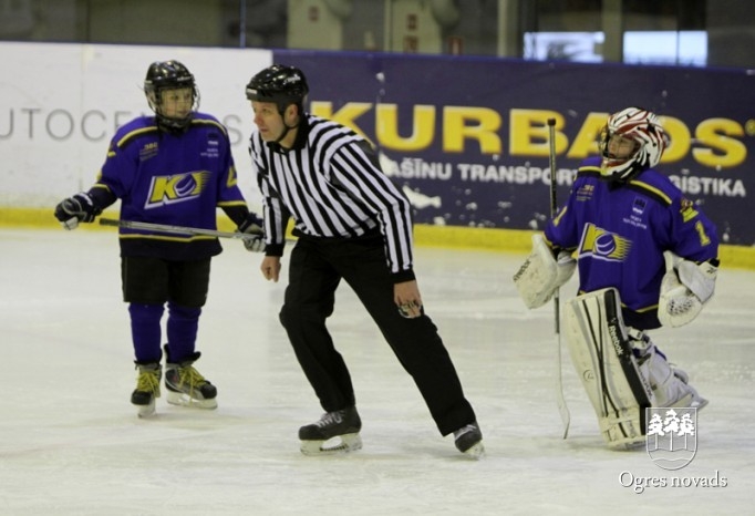 "Ogre Juniors/Kurbads" pārspēj tuvākos konkurentus