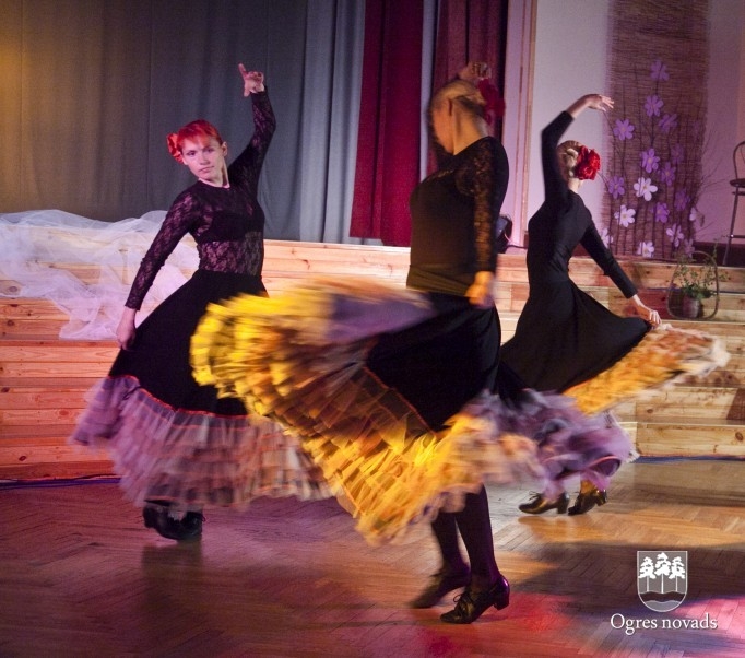 Festivāls "Deju palete" Suntažos