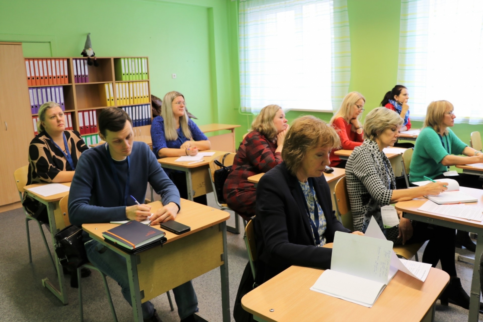 Ogres novada pedagogi gūst jaunas zināšanas konferencē “Vairāk kā stunda…”