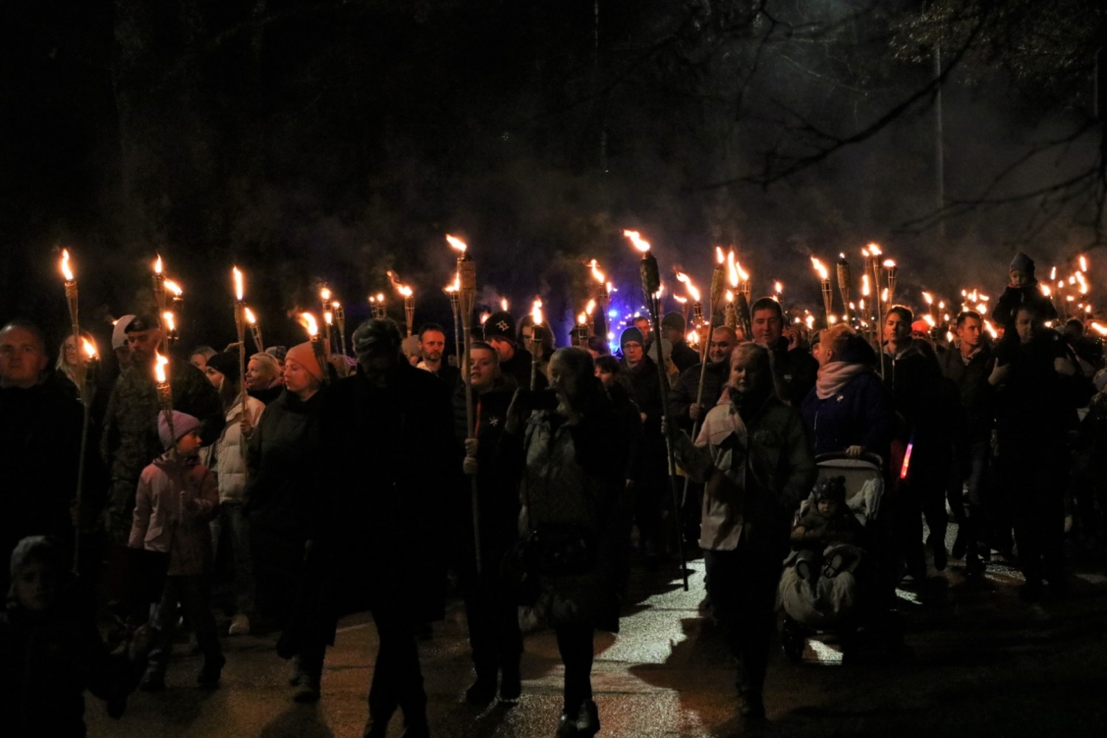 Lāčplēša dienā ogrēnieši godina savas tautas varoņus un Ukrainas aizstāvjus