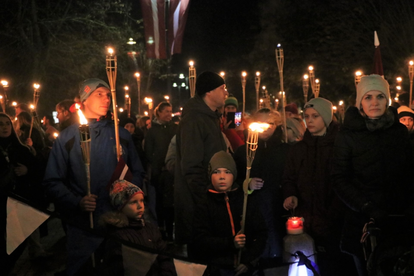 Lāčplēša dienā ogrēnieši godina savas tautas varoņus un Ukrainas aizstāvjus
