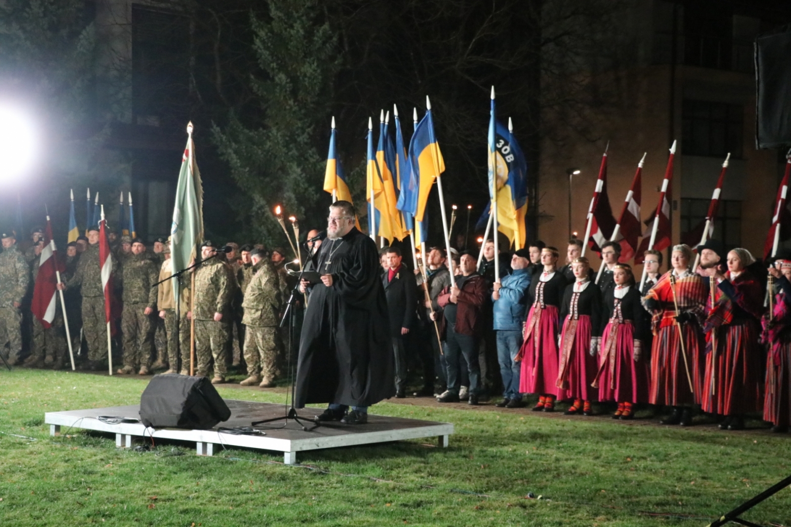 Lāčplēša dienā ogrēnieši godina savas tautas varoņus un Ukrainas aizstāvjus