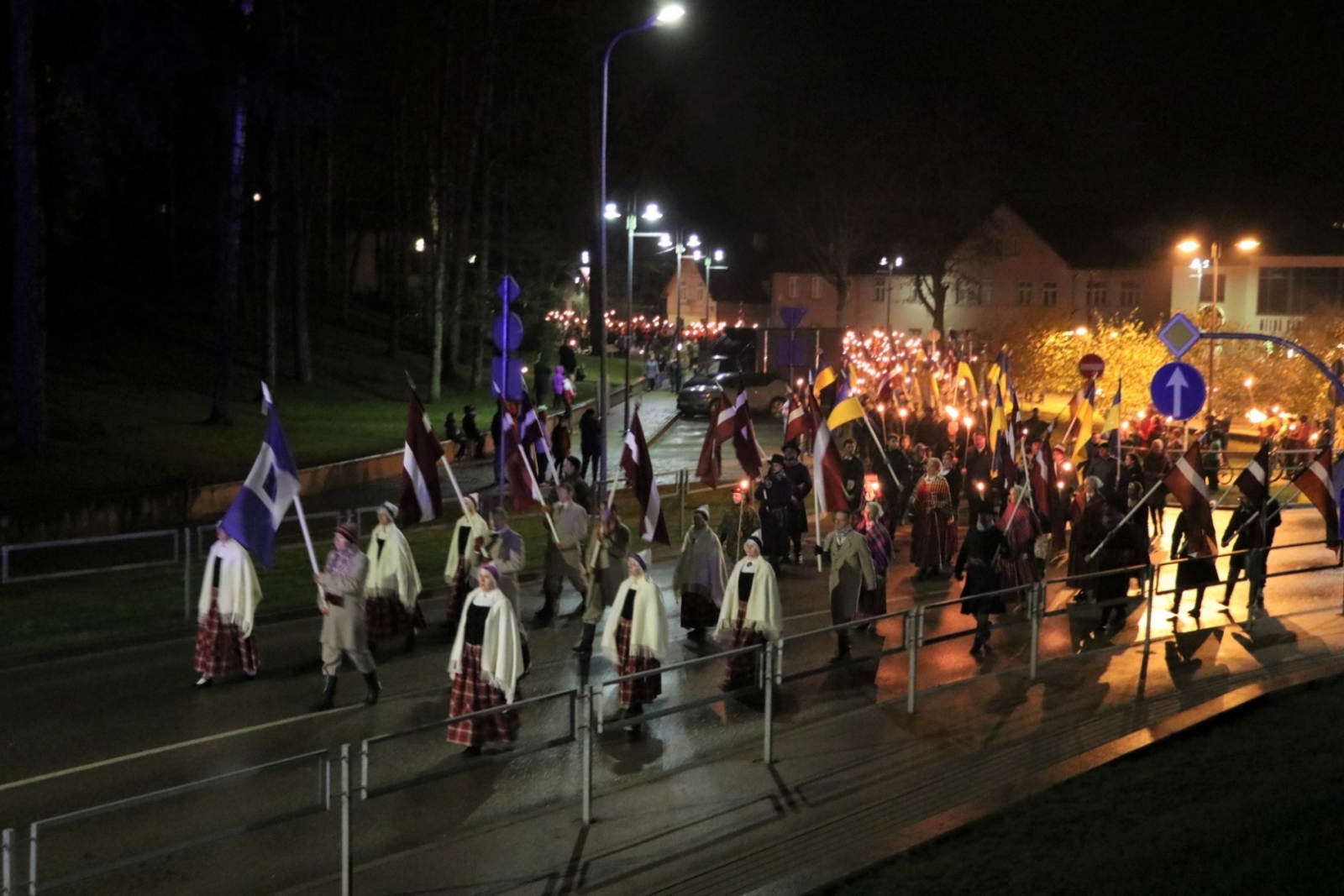 Lāčplēša dienā ogrēnieši godina savas tautas varoņus un Ukrainas aizstāvjus