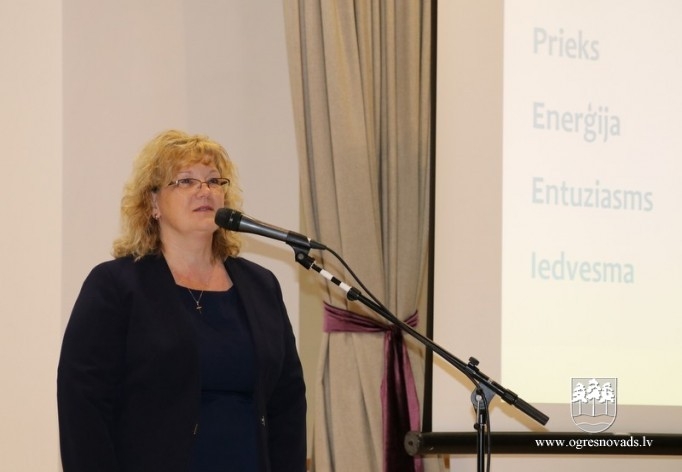 Topošo pirmklasnieku vecāki saņem nepieciešamo informāciju