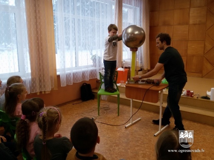 Jaunogres vidusskola īsteno iniciatīvu „Latvijas skolas somas”