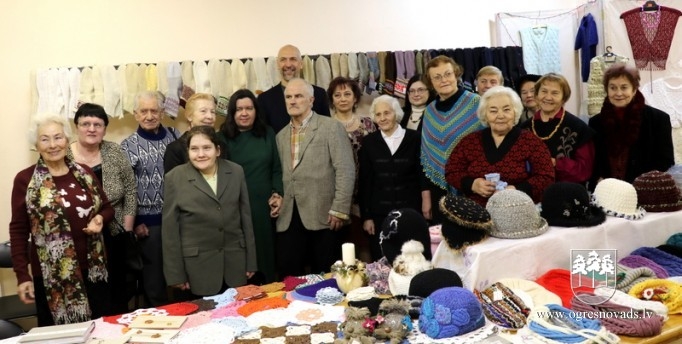 Kultūras centrā iespēja iegādāties invalīdu biedrības rokdarbus