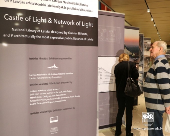 Ogrē skatāma fotoizstāde par desmit Latvijas izteiksmīgākajām bibliotēkām