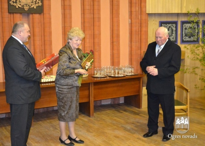 Jūlijam Beļavniekam 80