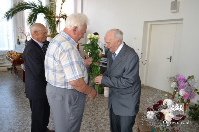 Jānis Liepiņš atzīmē 90 gadu jubileju