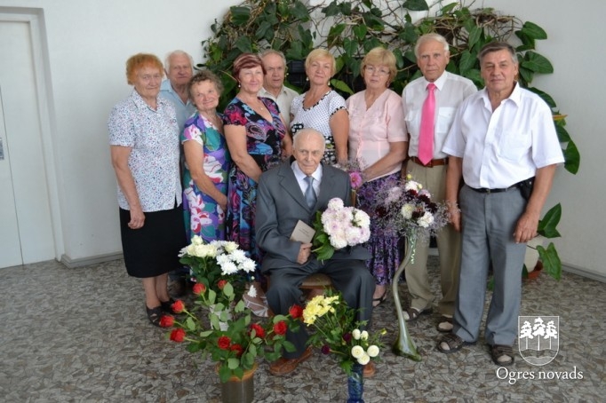 Jānis Liepiņš atzīmē 90 gadu jubileju
